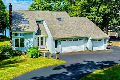 11 Cove Dr, Sturbridge, MA 01566 - Photo 2
