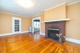51 Itendale St, Springfield, MA 01108 - Photo 4