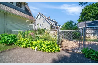 51 Itendale St, Springfield, MA 01108 - Photo 40