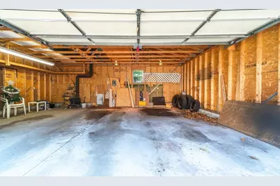 51 Itendale St, Springfield, MA 01108 - Photo 34