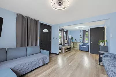 62 Trefton Dr, Braintree, MA 02184 - Photo 4
