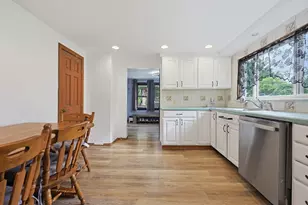 62 Trefton Dr, Braintree, MA 02184 - Photo 10