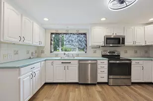 62 Trefton Dr, Braintree, MA 02184 - Photo 8