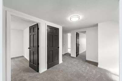 115 Saint James Ave, Chicopee, MA 01020 - Photo 26