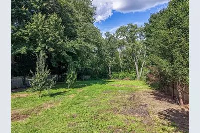 115 Saint James Ave, Chicopee, MA 01020 - Photo 40