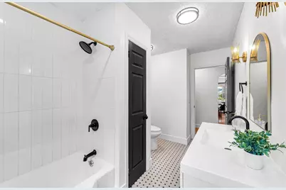 115 Saint James Ave, Chicopee, MA 01020 - Photo 18
