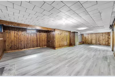 115 Saint James Ave, Chicopee, MA 01020 - Photo 34