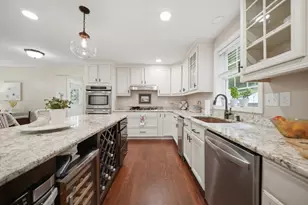 6 Bard St, Haverhill, MA 01835 - Photo 14