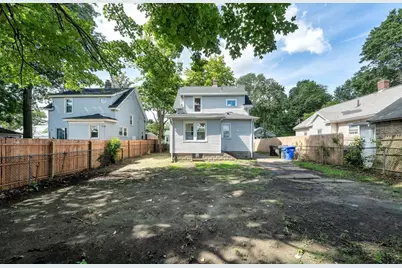 19 Eldert St, Springfield, MA 01109 - Photo 42