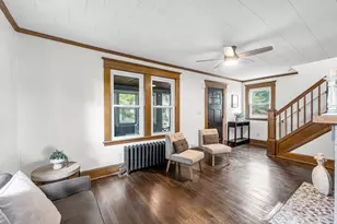 19 Eldert St, Springfield, MA 01109 - Photo 14