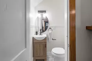 19 Eldert St, Springfield, MA 01109 - Photo 28
