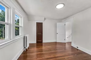 19 Eldert St, Springfield, MA 01109 - Photo 32