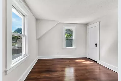 19 Eldert St, Springfield, MA 01109 - Photo 34