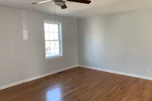 172 Lawrence St, Fall River, MA 02721 - Photo 4