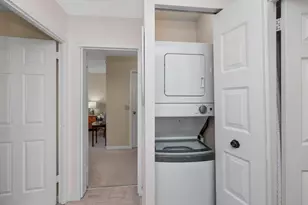 250 Hammond Pond Pkwy, Newton, MA 02467 - Photo 26