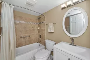 250 Hammond Pond Pkwy, Newton, MA 02467 - Photo 20