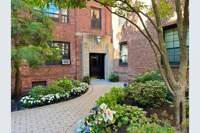 92 Marion St #4, Brookline, MA 02446 - Photo 18