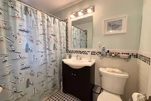 92 Marion St, Brookline, MA 02446 - Photo 12