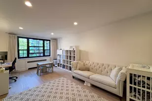92 Marion St, Brookline, MA 02446 - Photo 2