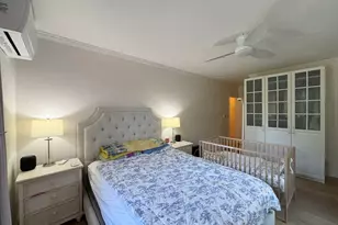 92 Marion St, Brookline, MA 02446 - Photo 14