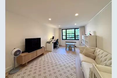 92 Marion St #4, Brookline, MA 02446 - Photo 1