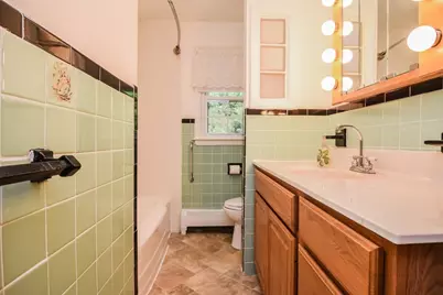 4 Emelda St, Palmer, MA 01069 - Photo 32