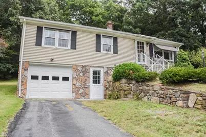 4 Emelda St, Palmer, MA 01069 - Photo 2