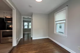 113 Brooks St, Worcester, MA 01606 - Photo 4