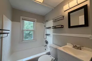 113 Brooks St, Worcester, MA 01606 - Photo 8