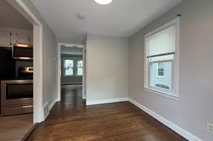 113 Brooks St, Worcester, MA 01606 - Photo 4