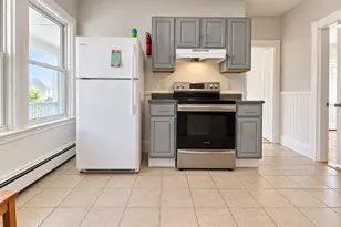 131 Clarendon, Fitchburg, MA 01420 - Photo 16