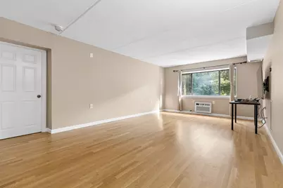 4975 Washington St #209, Boston, MA 02132 - Photo 4