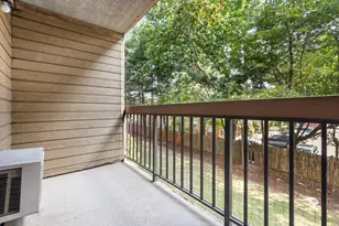 4975 Washington St, Boston, MA 02132 - Photo 8
