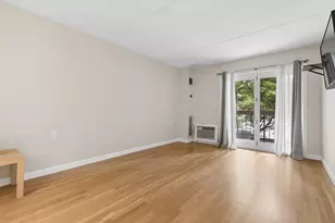 4975 Washington St, Boston, MA 02132 - Photo 6