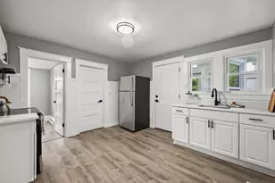 100 Essex St, Pittsfield, MA 01201 - Photo 20