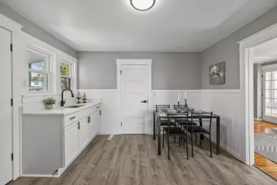100 Essex St, Pittsfield, MA 01201 - Photo 12
