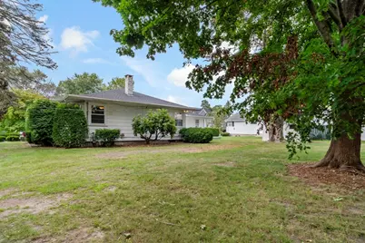 7 Harold Ave, Somerset, MA 02726 - Photo 28