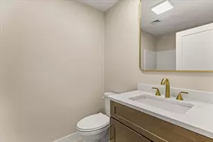 140 Luther Ave, Swansea, MA 02777 - Photo 16