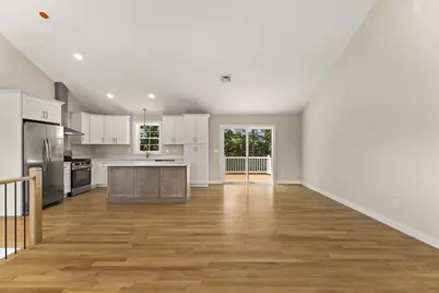 140 Luther Ave, Swansea, MA 02777 - Photo 6