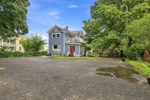 70 Pine St, Chicopee, MA 01020 - Photo 38