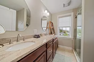 129 Bay Shore Dr, Plymouth, MA 02360 - Photo 18