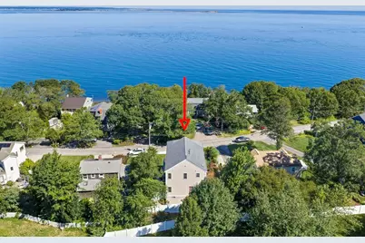 129 Bay Shore Dr, Plymouth, MA 02360 - Photo 2