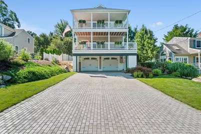 129 Bay Shore Dr, Plymouth, MA 02360 - Photo 4