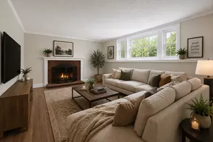 141 Longhill Rd, Franklin, MA 02038 - Photo 14