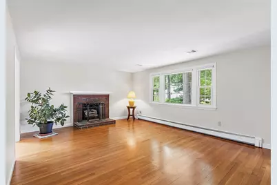 141 Longhill Rd, Franklin, MA 02038 - Photo 18