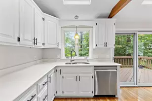 141 Longhill Rd, Franklin, MA 02038 - Photo 4