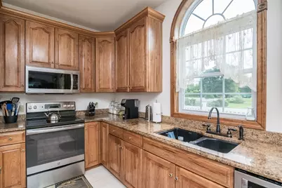 671 South Washington Street, Belchertown, MA 01007 - Photo 16