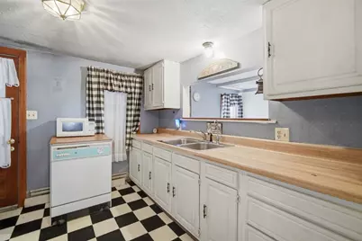 83 Union Rd, Wales, MA 01081 - Photo 18