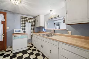 83 Union Rd, Wales, MA 01081 - Photo 18