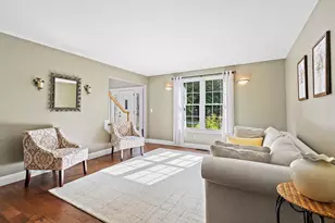 9 Douglas Dr, Mansfield, MA 02048 - Photo 6